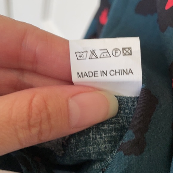 ⭐️NEW⭐️ Green and Pink Leopard Tank Top - Picture 7 of 11